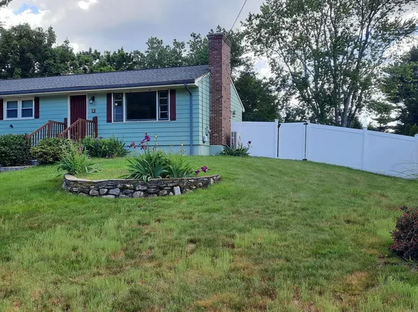 5 Bellaire St, Westerly, RI 02891