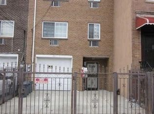 186 Highland Pl #2, Brooklyn, NY 11208