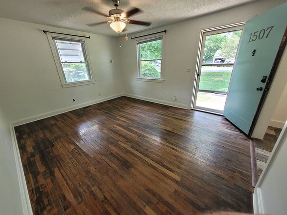 2nd image of 1507 Spence Ct