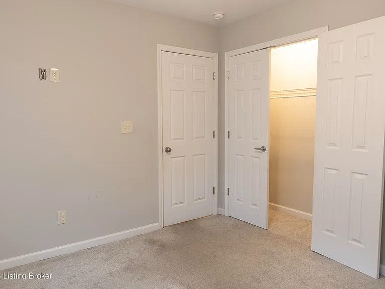 11518 Bellewood Garden Ct — Photo 8