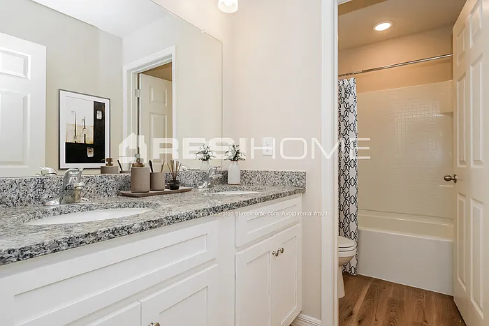 1539 Diane St — Photo 12