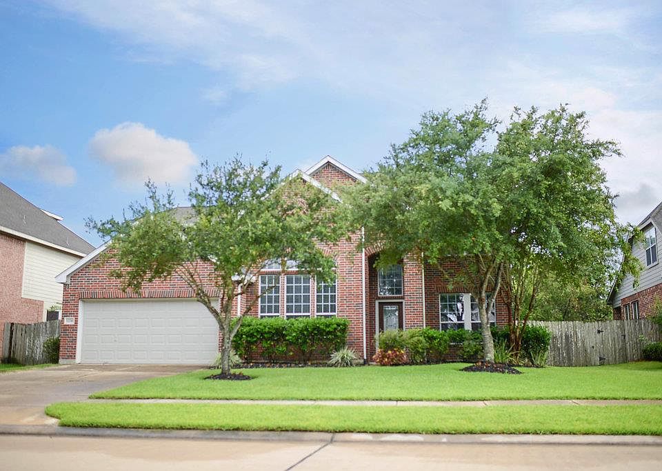 1st image of 12216 Mossy Trail Ct