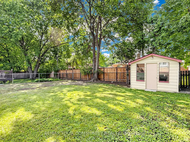 135 Searle Ave — Photo 48