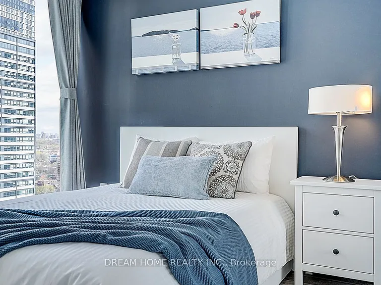 77 Shuter St #2611 — Photo 2