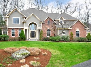 177 Deercliff Rd, Avon, CT 06001