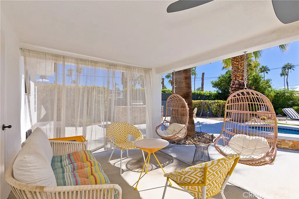 4 bed, 2129 sqft, $24,000 — Photo 4