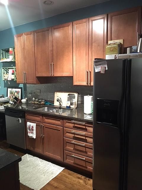 1st image of 3447 N Wolcott Ave #3J
