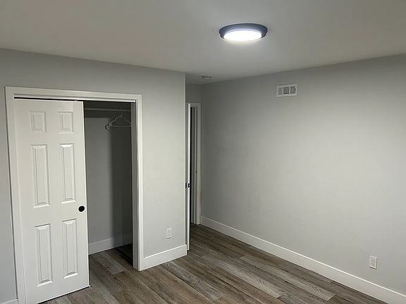 4th image of 760 Norstad St