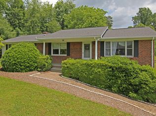 582 Ridge Mountain Dr, Boones Mill, VA 24065