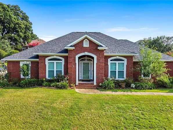 9670 Nottingham Ct, Mobile, AL 36695