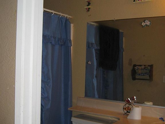 4th image of 21282 Lipian Ct