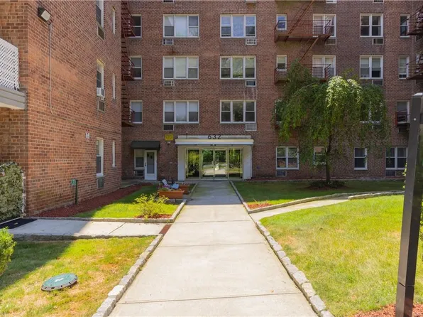 632 Palmer Road #3E, Yonkers, NY 10701