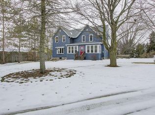 N4885 Saint Helena Rd, Juneau, WI 53039