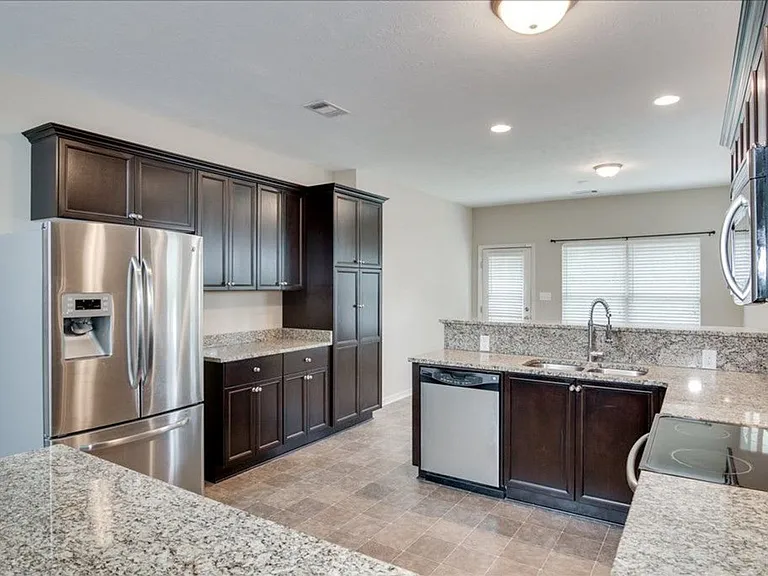 763 Chinaberry Ct — Photo 24