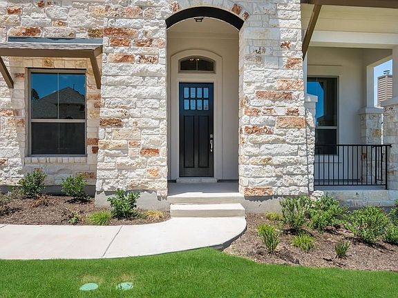 3rd image of 2409 Belen Dr