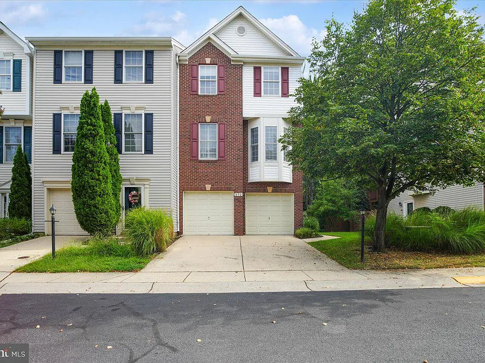 272 Braxton Way