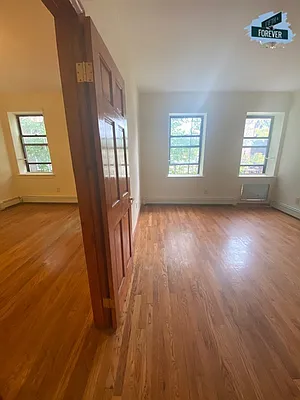 Rented by Fifth & Forever LLC | media 10