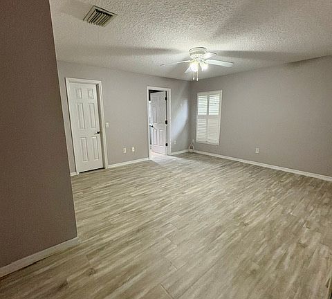 5th image of 1139 Juniper Ct