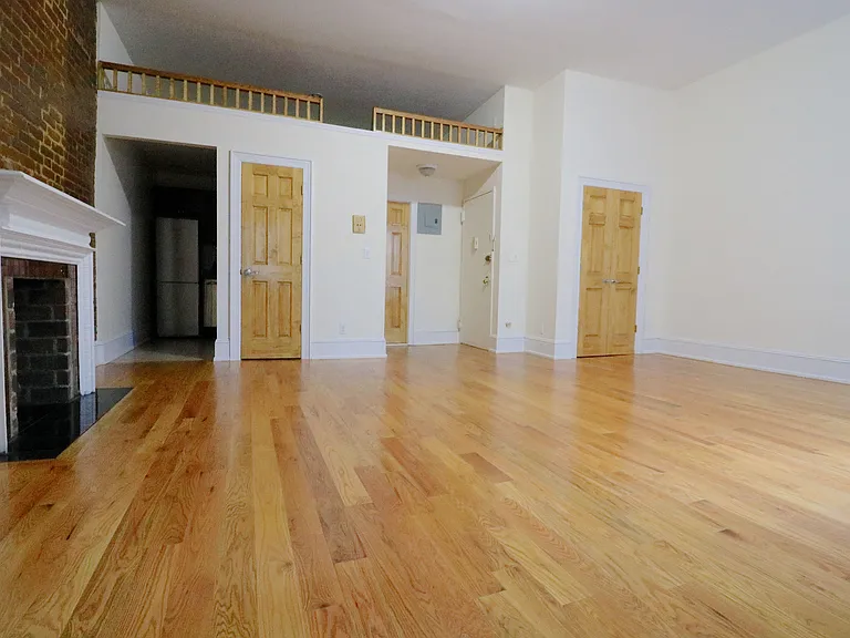 118 W 74th St #2B — Photo 7