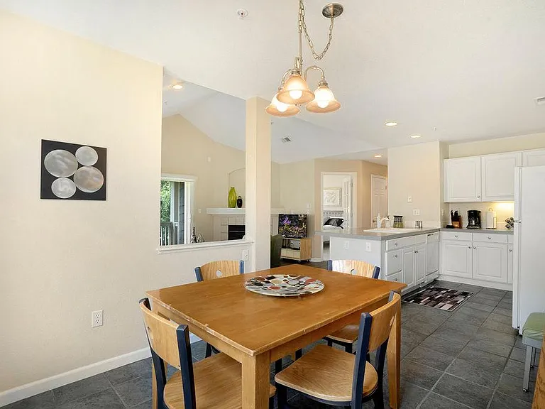 5225 White Willow Dr #P220 — Photo 12