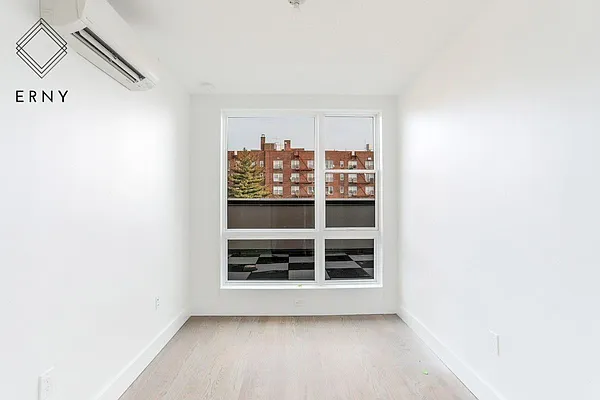 Rented by ERNY LLC | media 35