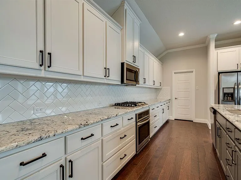 605 Boardwalk Way — Photo 20