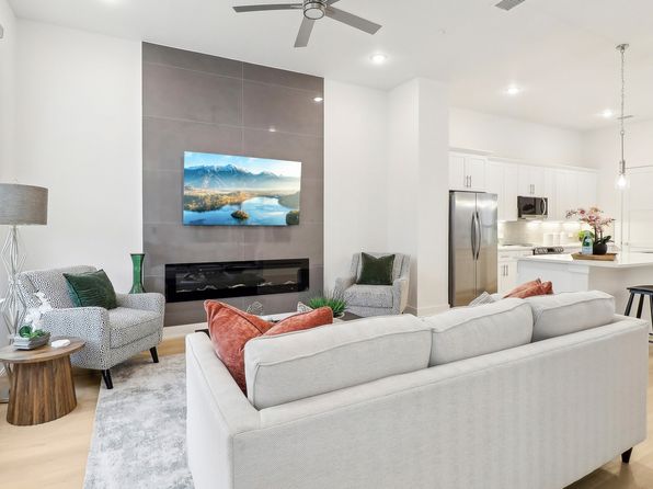 Home for Sale in Farmers Branch TX