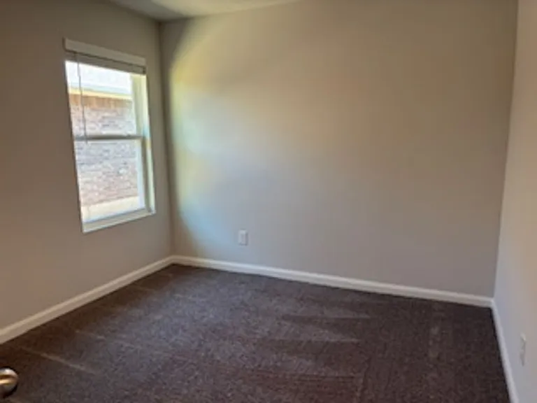 19501 Conway Dr — Photo 9