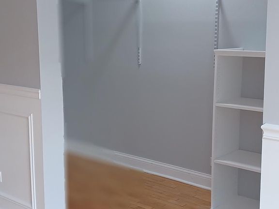 4th image of 4427 N Seeley Ave APT 205