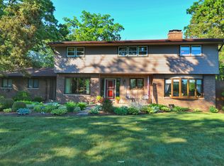 11221 63rd Ave, Pleasant Prairie, WI 53158