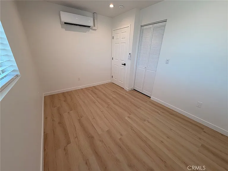 1006 Saint Stephen Cir — Photo 11