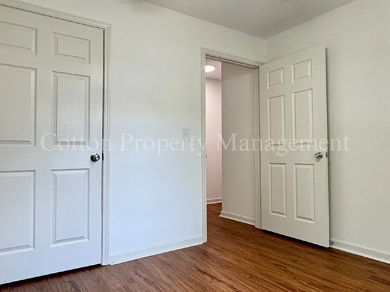 5138 Greenville Loop Rd #D — Photo 13