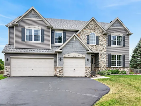 1124 Ashlyn Ln, Antioch, IL 60002