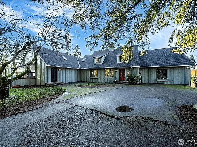 1728 S. Waco Street — Photo 33