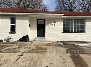 4900 Maryville Rd APT B, Granite City, IL 62040