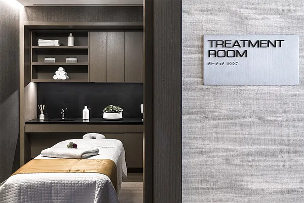 Rented by 50 West Sales Gallery | media 31