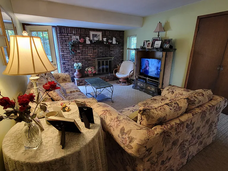 Kevin Rd — Photo 9