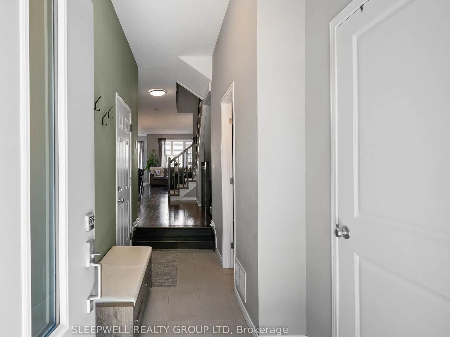 3 bed, $2,700 — Photo 4