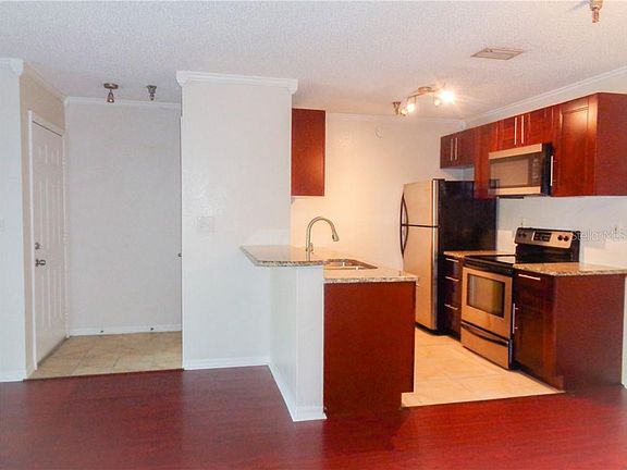 4th image of 10265 Gandy Blvd N APT 907