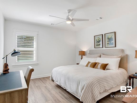 5th image of 21685 Veranda Blvd