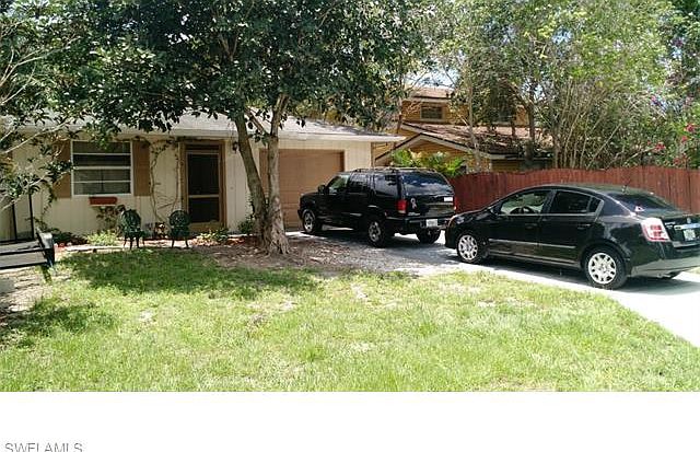 1st image of 824 94th Ave N