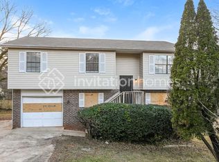 2700 Rockdale Dr, Decatur, GA 30034