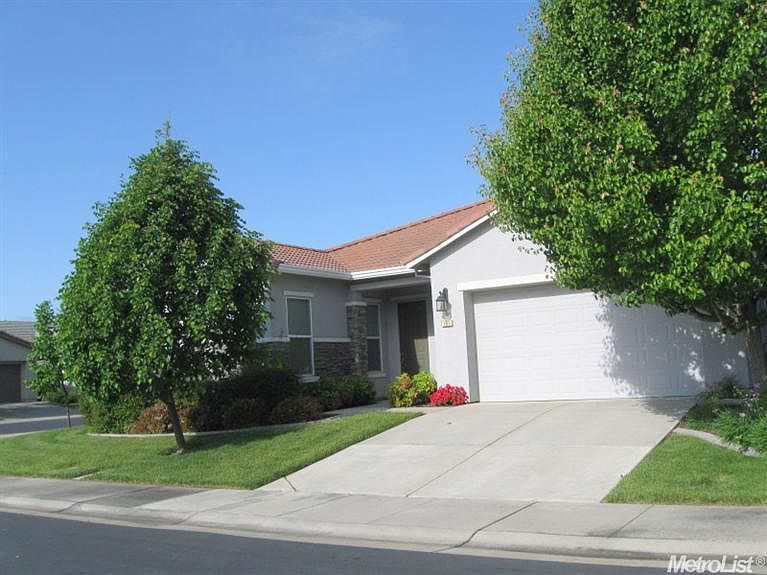 1st image of 101 Rock House Cir N