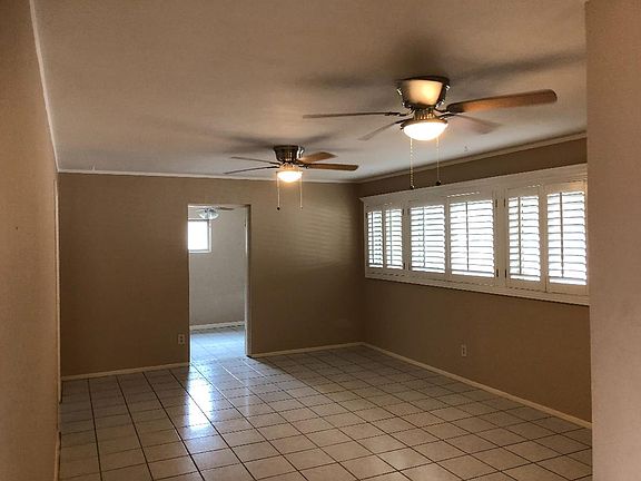3rd image of 1518 Dennis Cir