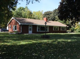 1564 Saint Cecelia Ct, Green Bay, WI 54311