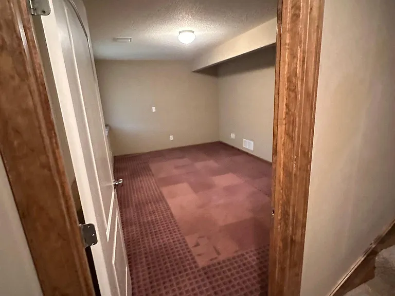 2014 Owen Dr — Photo 26