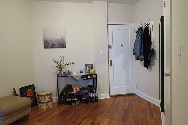 Rented by A Class Realty Corp | media 33