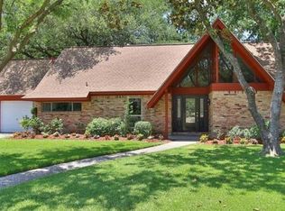 11010 Crestmore St, Houston, TX 77096