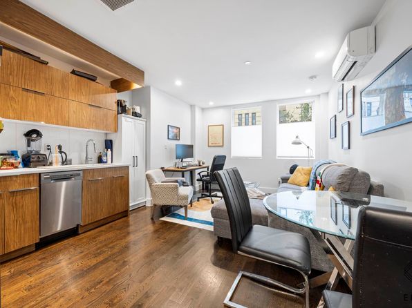 495 Saint Johns Pl #1A