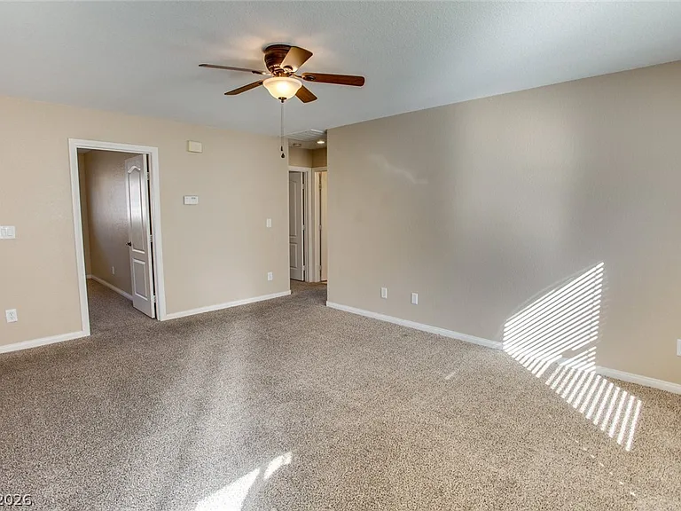 11741 Marina Grande Ct — Photo 29
